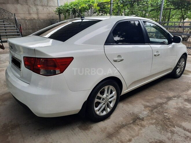 Kia Cerato 2011, 198,320 km - 1.6 л - Sabirabad