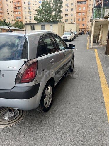 Kia Rio 2007, 400,000 km - 1.5 l - Bakı