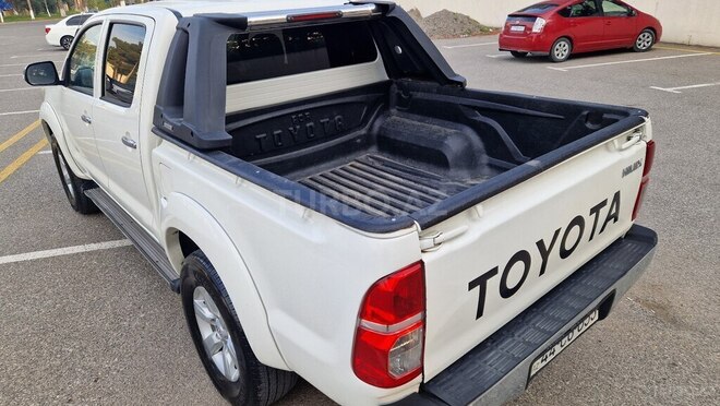 Toyota Hilux 2012, 268,000 km - 2.5 l - Sumqayıt