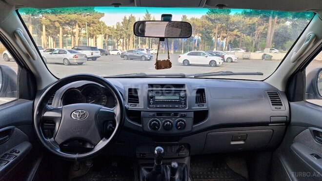 Toyota Hilux 2012, 268,000 km - 2.5 l - Sumqayıt