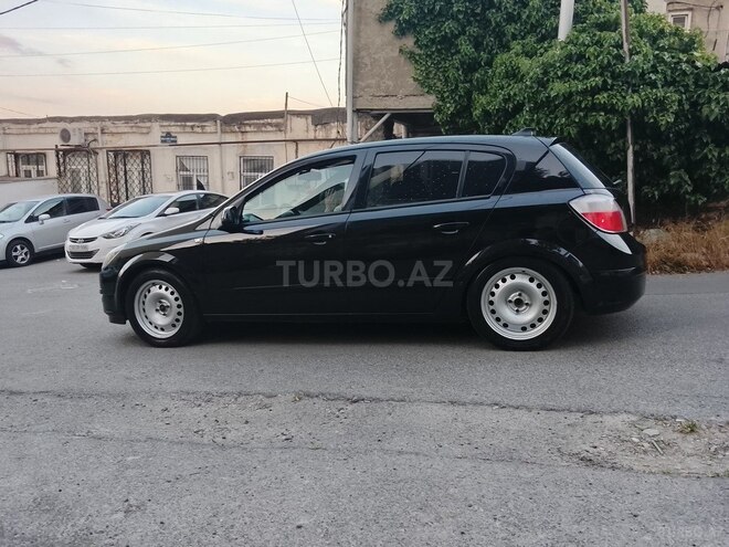 Opel Astra 2006, 242,000 km - 1.4 l - Bakı