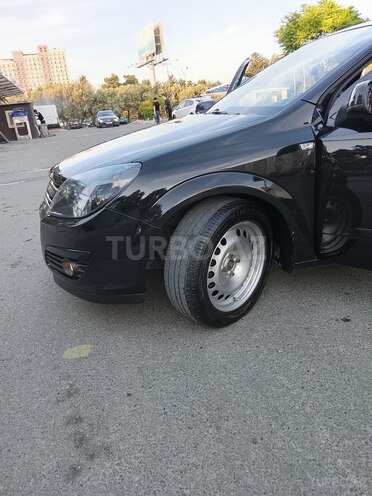 Opel Astra 2006, 242,000 km - 1.4 l - Bakı