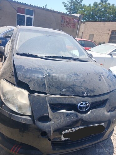 Toyota Auris 2008, 300,000 km - 1.4 л - Bakı