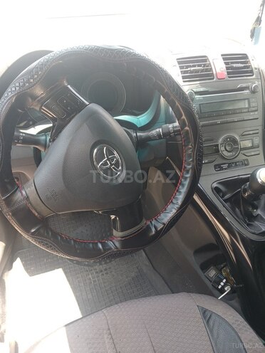 Toyota Auris 2008, 300,000 km - 1.4 л - Bakı