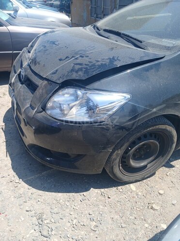 Toyota Auris 2008, 300,000 km - 1.4 л - Bakı