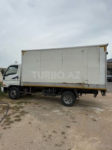 Hyundai HD-65 2013, 355,000 km - 3.9 l - Bakı