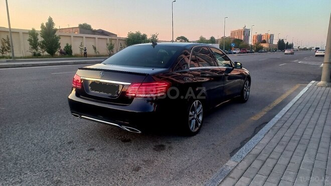 Mercedes E 200 d 2014, 267,000 km - 2.2 л - Bakı