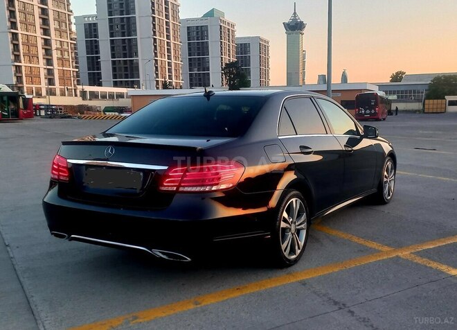 Mercedes E 200 d 2014, 267,000 km - 2.2 л - Bakı