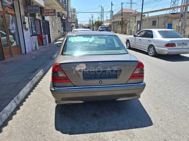Mercedes C 180-4