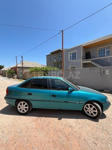 Opel Astra 1994, 350,000 km - 1.6 l - Bakı