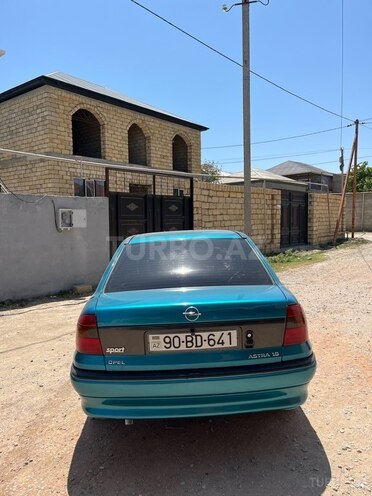 Opel Astra 1994, 350,000 km - 1.6 l - Bakı