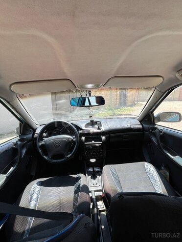 Opel Astra 1994, 350,000 km - 1.6 l - Bakı
