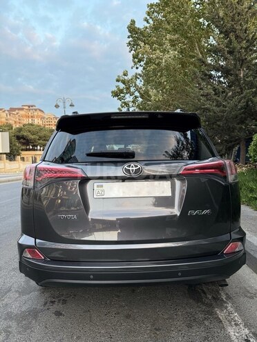 Toyota RAV4 2017, 116,000 km - 2.0 l - Bakı