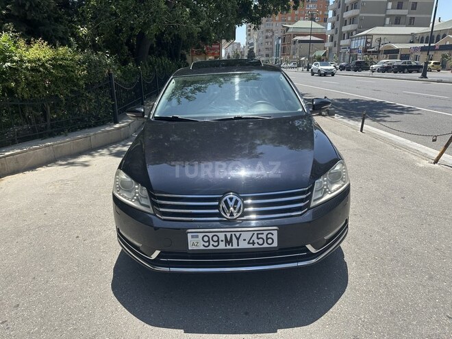 Volkswagen Passat 2011, 176,000 km - 1.8 l - Bakı