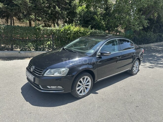 Volkswagen Passat 2011, 176,000 km - 1.8 l - Bakı