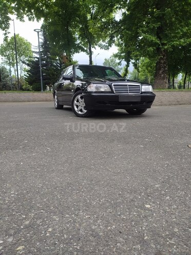 Mercedes C 220 d 2000, 350,000 km - 2.2 л - İsmayıllı