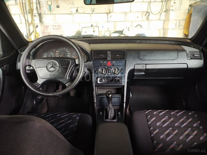 Mercedes C 220 d 2000, 350,000 km - 2.2 л - İsmayıllı
