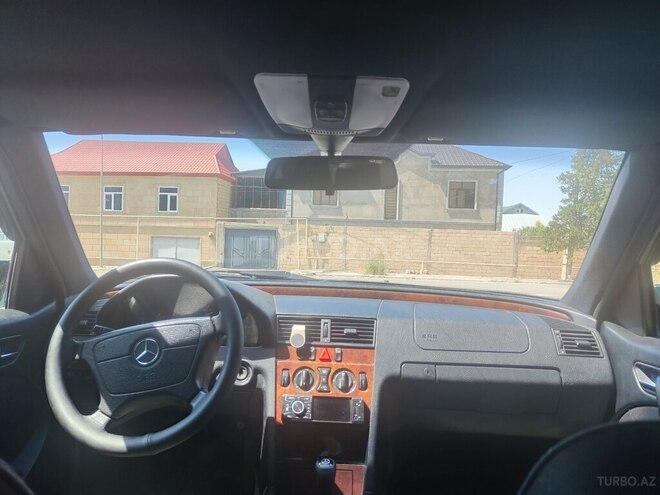 Mercedes C 180 1999, 286,000 km - 1.8 л - Şamaxı