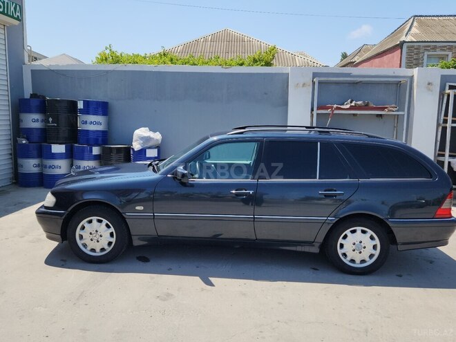 Mercedes C 180 2000, 334,000 km - 1.8 l - Bakı