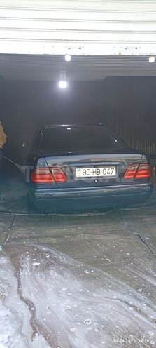 Mercedes E 230 1996, 495,000 km - 2.3 л - Bakı