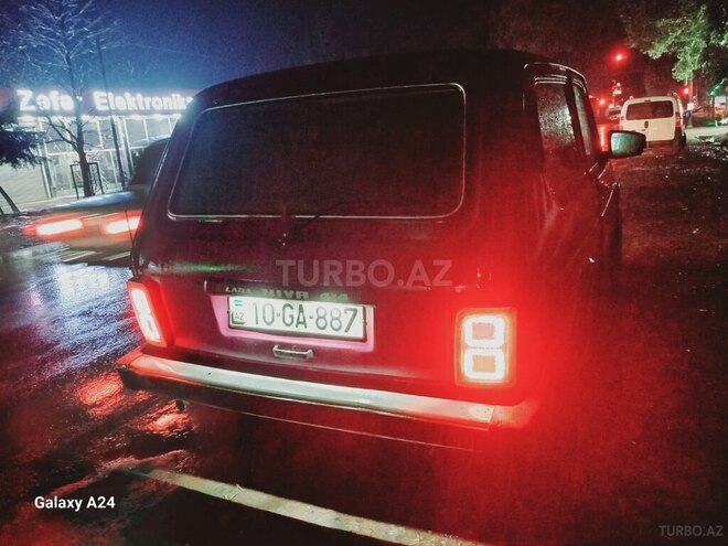 LADA (VAZ) Niva 2000, 240,000 km - 1.7 л - Astara