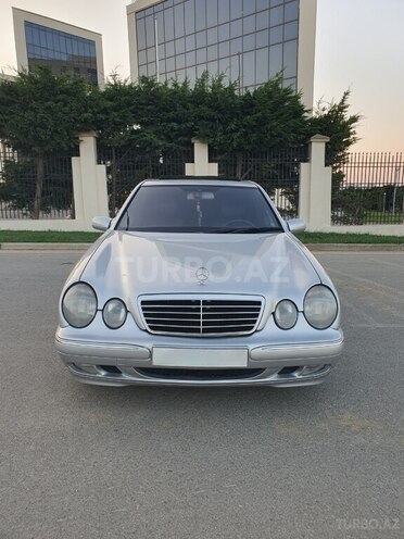 Mercedes E 220 d 2001, 416,456 km - 2.2 l - Bakı
