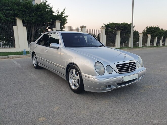 Mercedes E 220 d 2001, 416,456 km - 2.2 l - Bakı