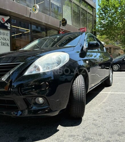 Nissan Sunny-3