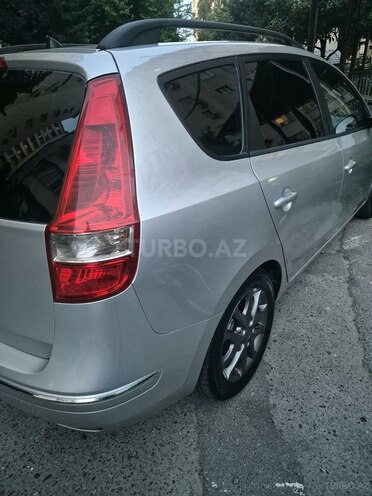Hyundai i30 2010, 233,000 km - 2.0 л - Bakı