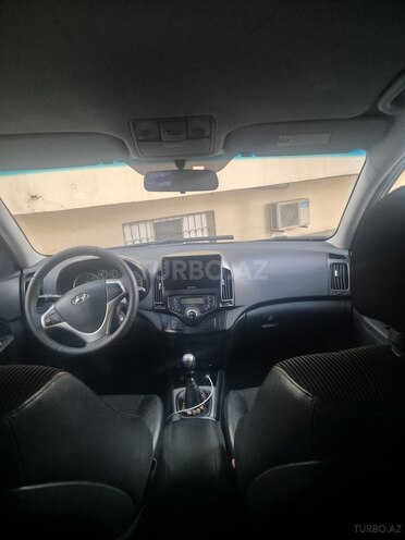 Hyundai i30 2010, 233,000 km - 2.0 л - Bakı