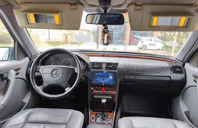Mercedes C 240 1997, 457,000 km - 2.4 л - Şirvan