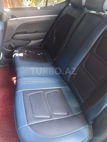 Hyundai Avante 2016, 139,000 km - 1.6 л - Bakı