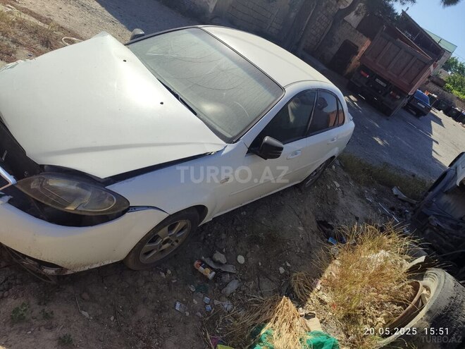 Daewoo Gentra 2013, 350,000 km - 1.5 l - Bakı