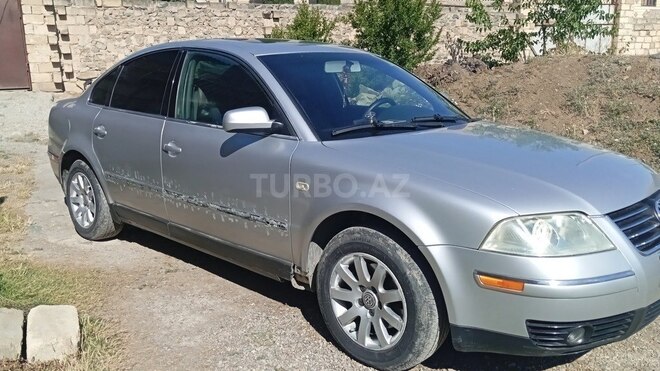 Volkswagen Passat 2002, 185,427 km - 1.8 l - Gəncə