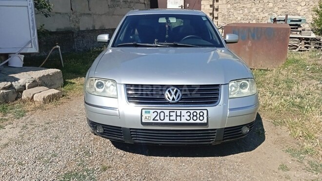 Volkswagen Passat 2002, 185,427 km - 1.8 l - Gəncə