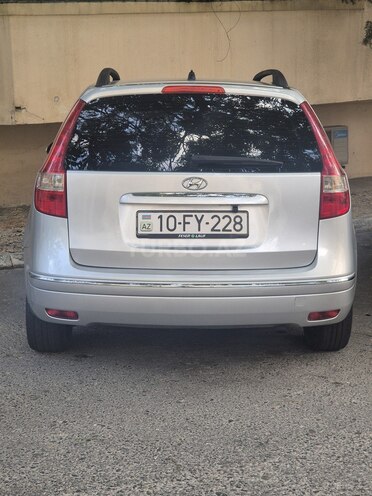Hyundai i30 2010, 233,000 km - 2.0 л - Bakı