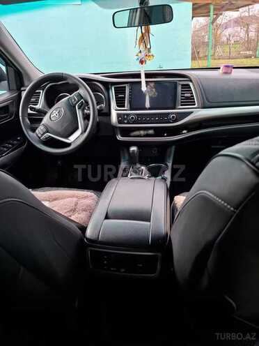 Toyota Highlander 2015, 168,981 km - 2.7 l - Şabran