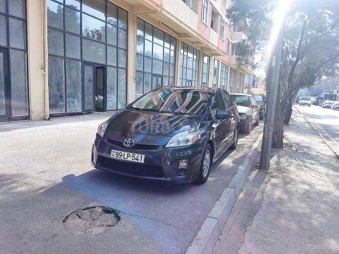 Toyota Prius 2009, 247,000 km - 1.8 l - Bakı