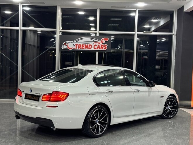 BMW 520-10