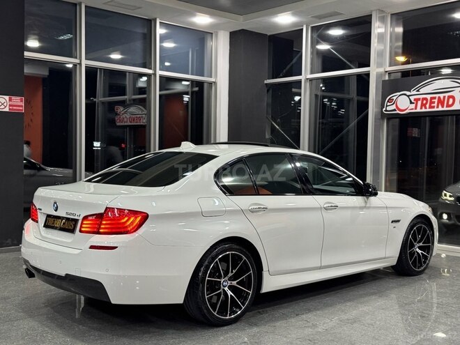BMW 520-12