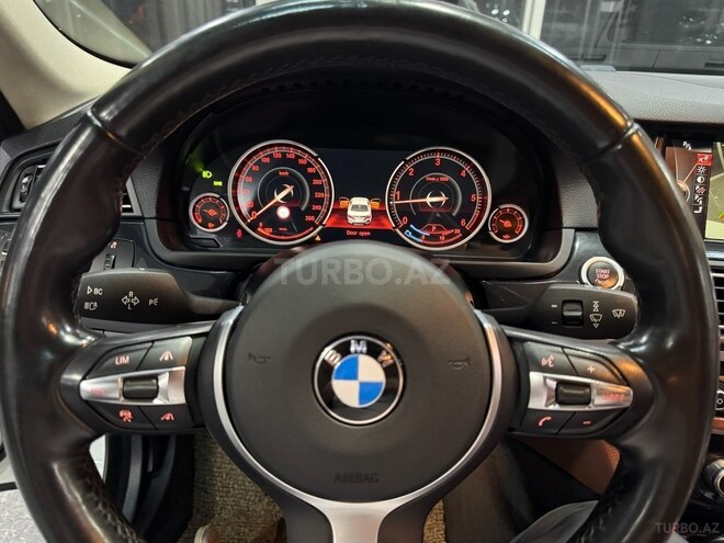 BMW 520-34