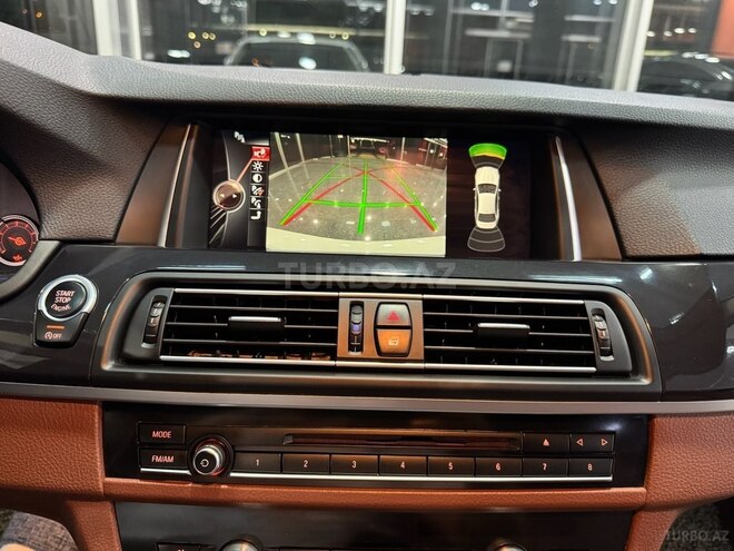BMW 520-44