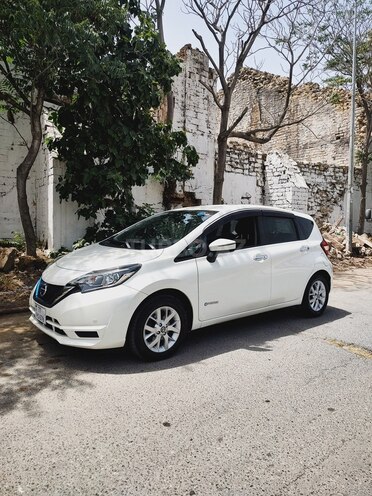 Nissan Note 2018, 55,000 km - 1.2 l - Bakı