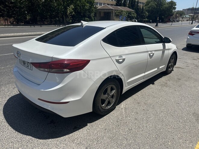 Hyundai Elantra 2016, 125,000 km - 1.6 l - Bakı