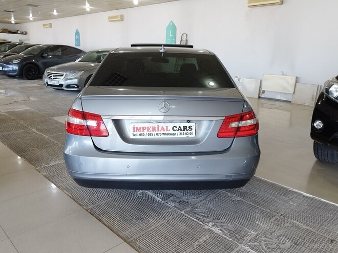 Mercedes E 220 d 2011, 239,000 km - 2.2 л - Bakı