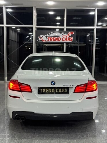 BMW 520-15
