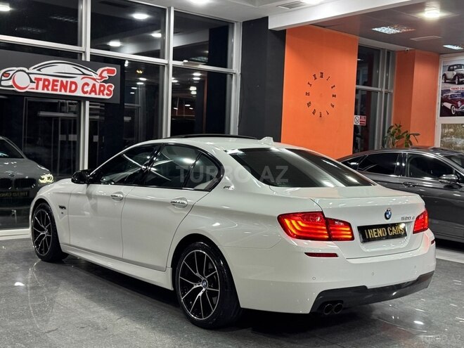 BMW 520-13