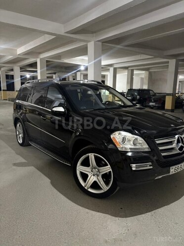 Mercedes GL 550-6