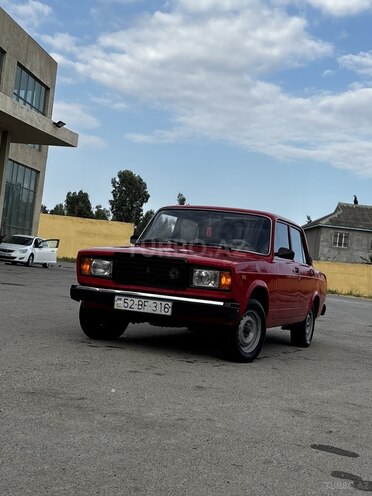 LADA (VAZ) 2105 1982, 85,000 km - 1.6 л - Salyan