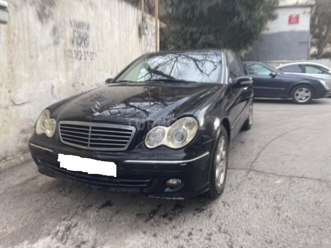 Mercedes C 240 2000, 297,000 km - 2.6 l - Bakı
